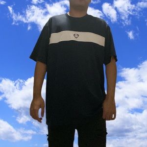 Vintage center swoosh nike shirt